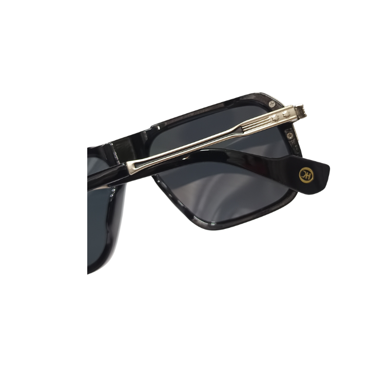 Black Phantom Polarized Sunglass