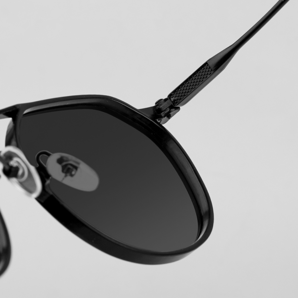 Atlas Black Polarized Sunglass